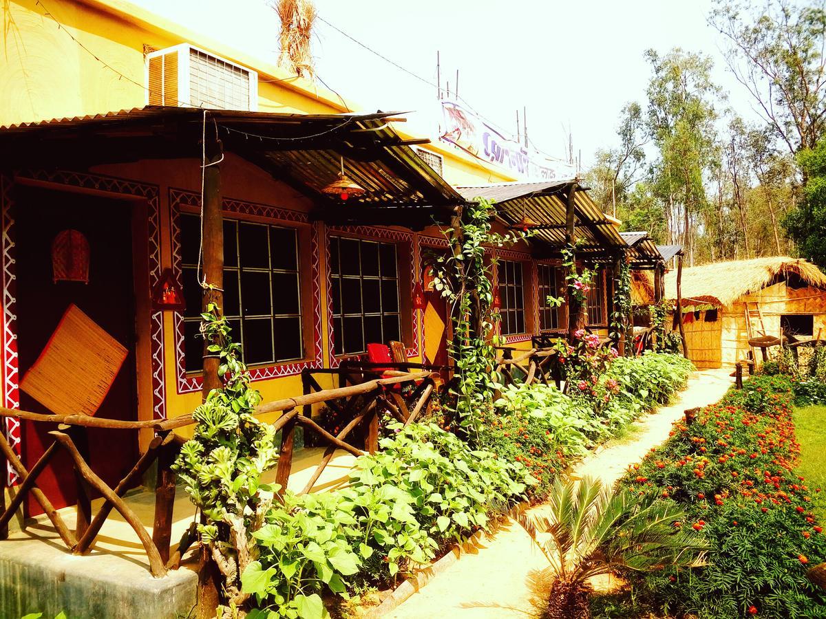 بولبور Roshnai Village Resort المظهر الخارجي الصورة