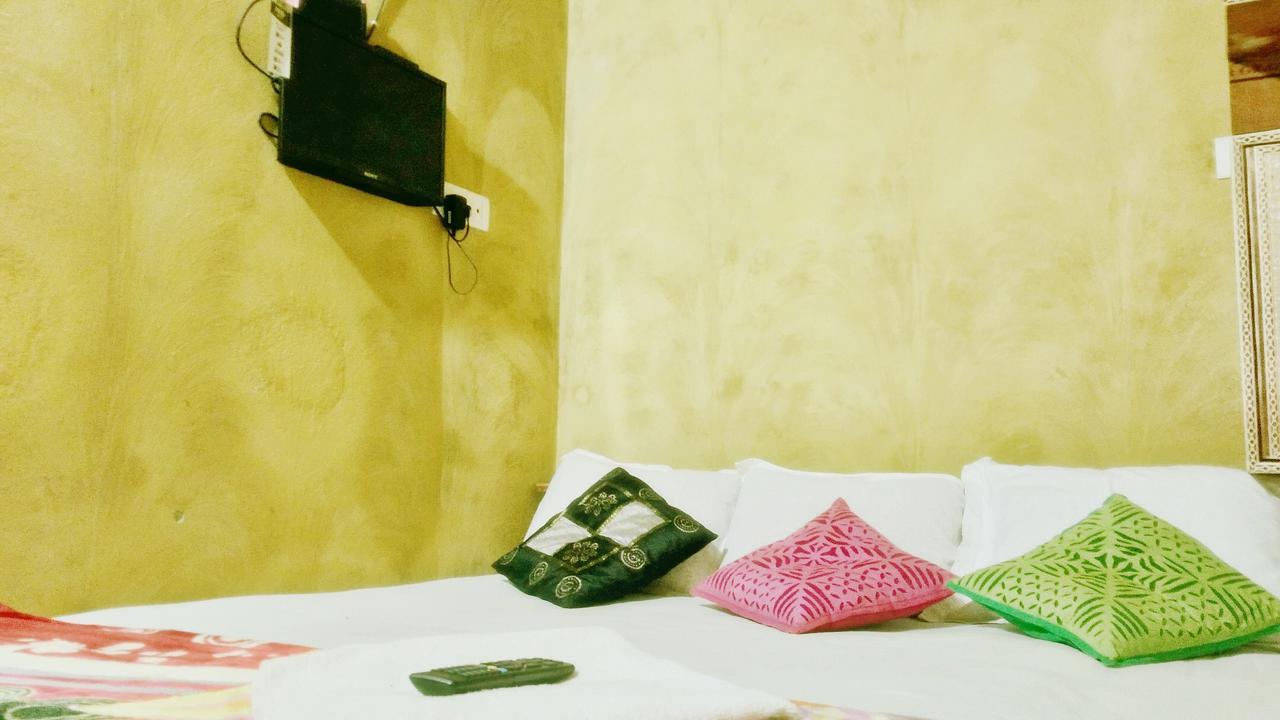 بولبور Roshnai Village Resort الغرفة الصورة