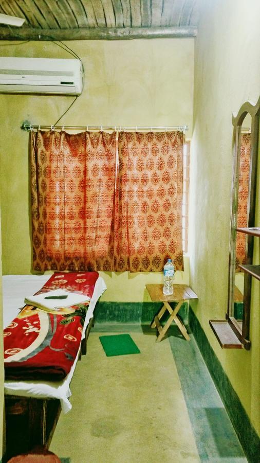 بولبور Roshnai Village Resort الغرفة الصورة