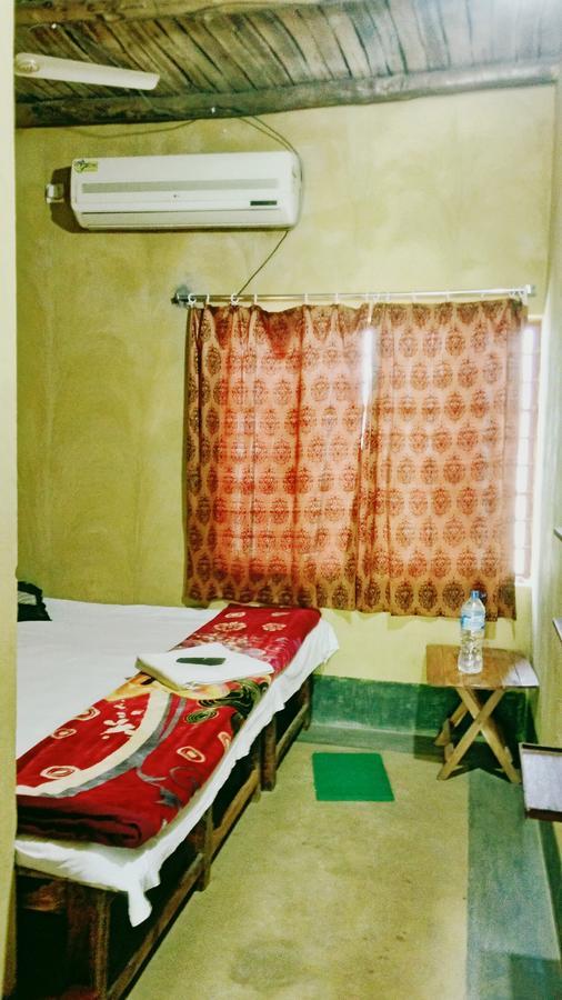 بولبور Roshnai Village Resort الغرفة الصورة