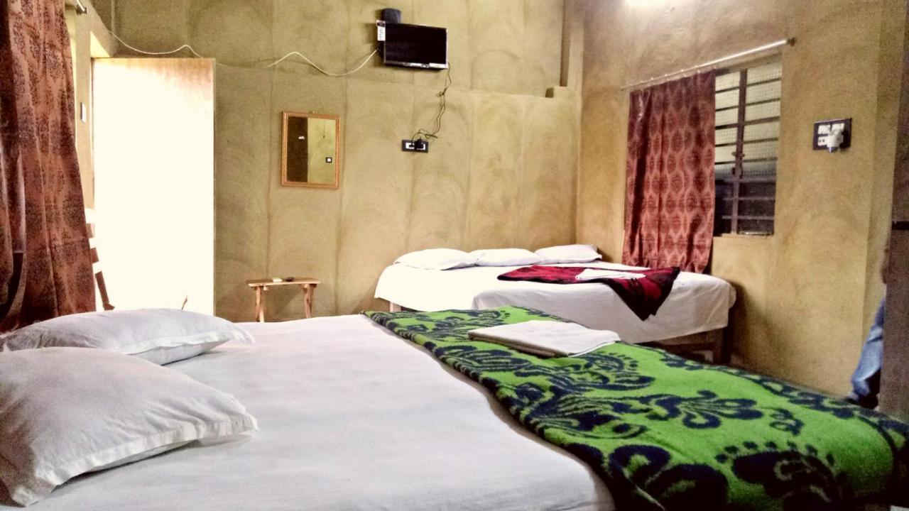 بولبور Roshnai Village Resort المظهر الخارجي الصورة