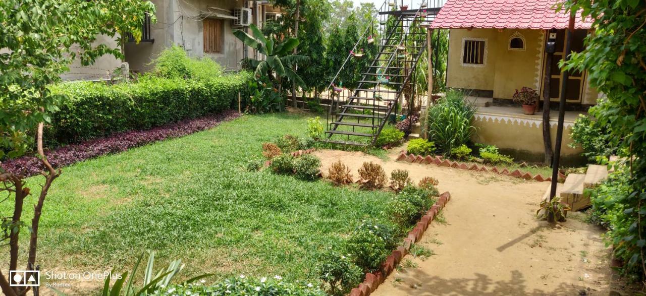 بولبور Roshnai Village Resort المظهر الخارجي الصورة